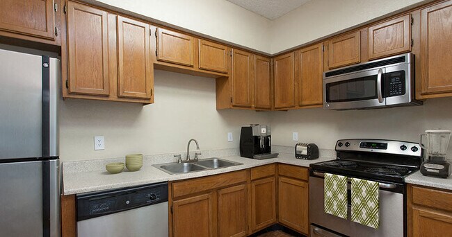 Summers Landing Apartments