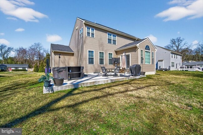 Building Photo - 111 Touhey Dr