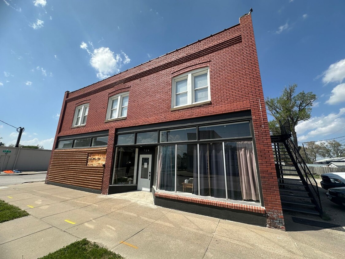 Photo - 726 16th Avenue