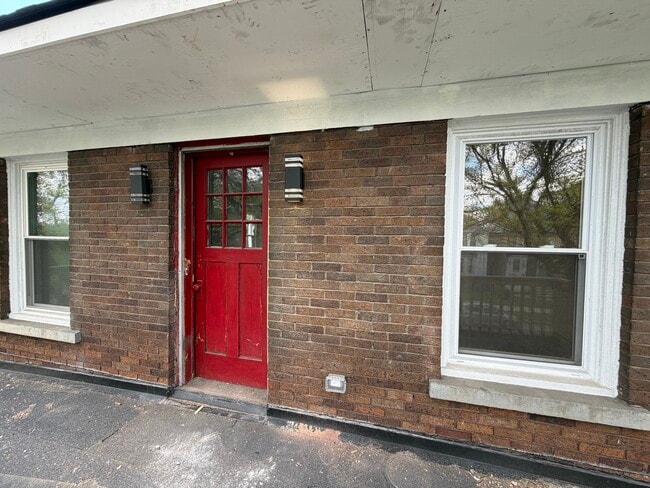 Photo - 3284 Northwestern St Unit 2