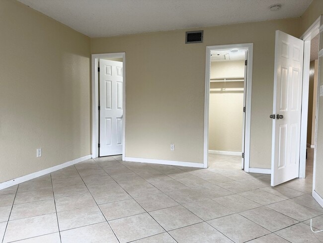 Photo - 11688 NW 45th St