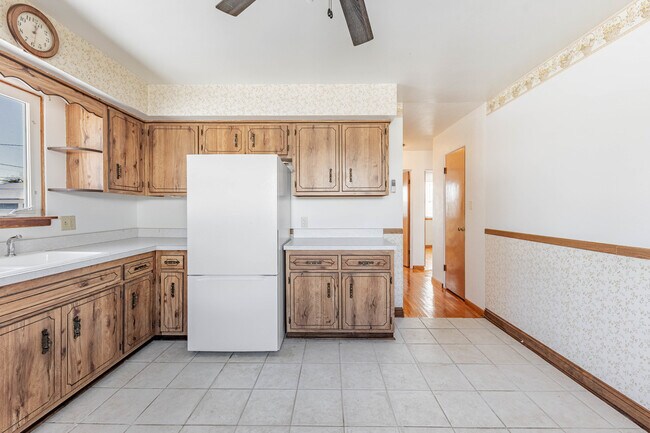 Photo - 1208 Waverly Pl