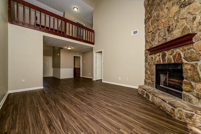 Photo - 5796 Trent Walk Dr