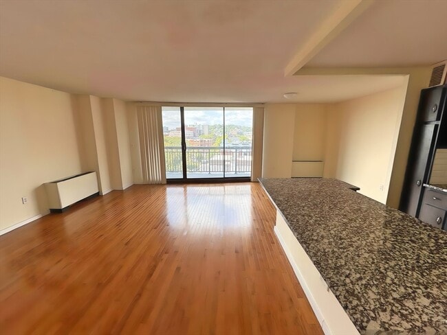 Photo - 60 Longwood Ave Unit 802