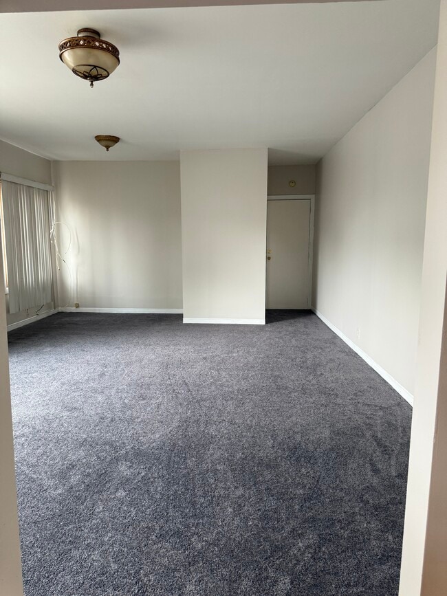 Photo - 9302 202nd St