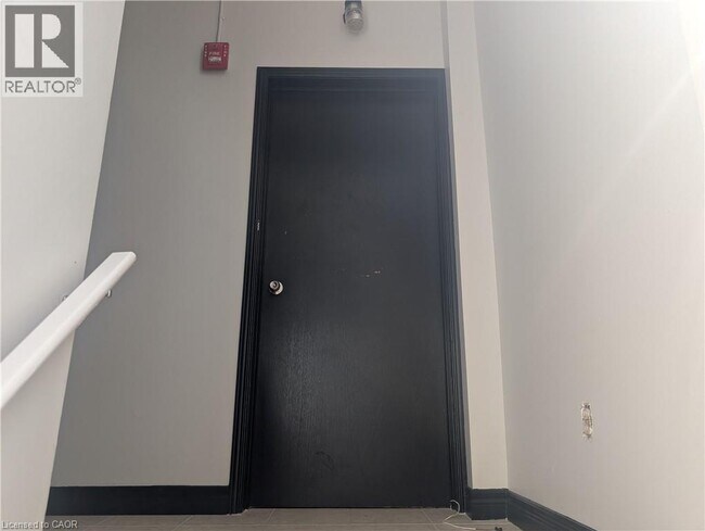 Photo - 259 Hughson St. N Unit 3