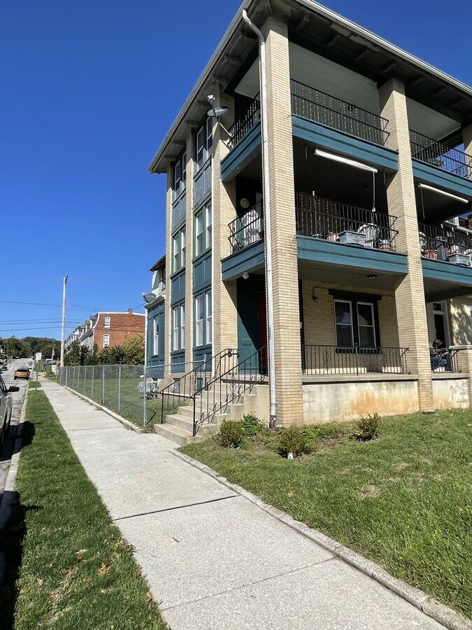 595 Madison Ave Unit 595 Madison Ave Apt 2 York, PA