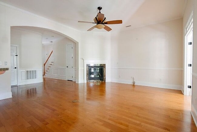 Photo - Gorgeous 3 Bedroom 2.5 Bathroom Townhome- Located in Stone Creek Village, Cary! Available August ...