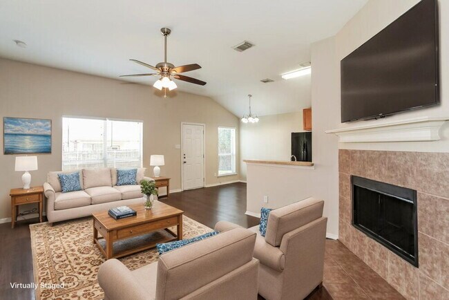 Photo - 6552 Manitoba St