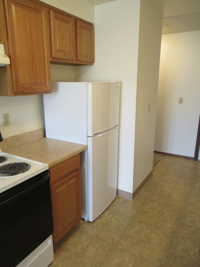 Photo - Two Bedroom Apt. w/ Washer and Dryer Unit 1537