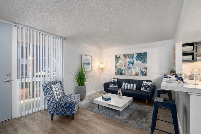 Photo - Crosstown Phoenix