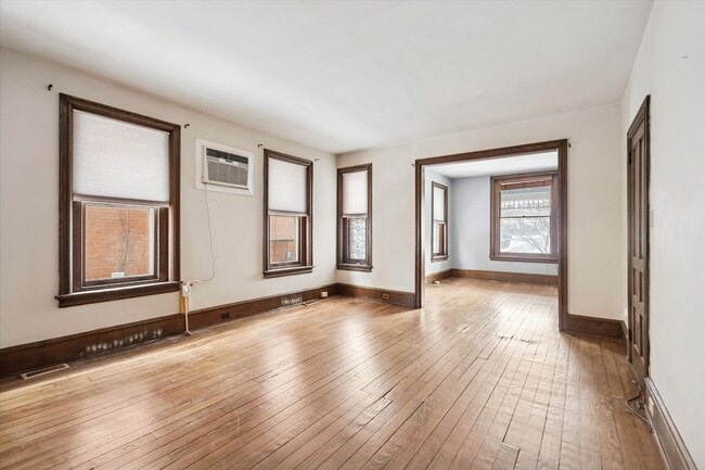 Photo - 157 Washington Ave Unidad 1