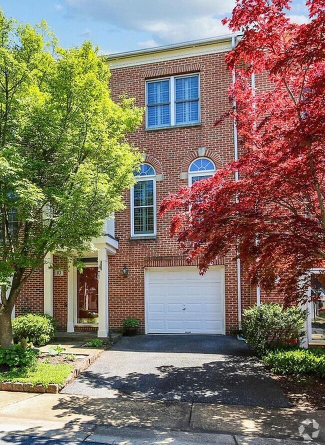 Building Photo - Rockville, MD Rental