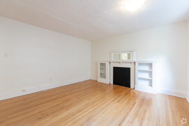 BACHELOR - 450SF - Living Room - 96 Isabella The Arms Apartments