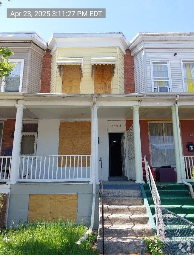 Building Photo - 3208 W Belvedere Ave Rental