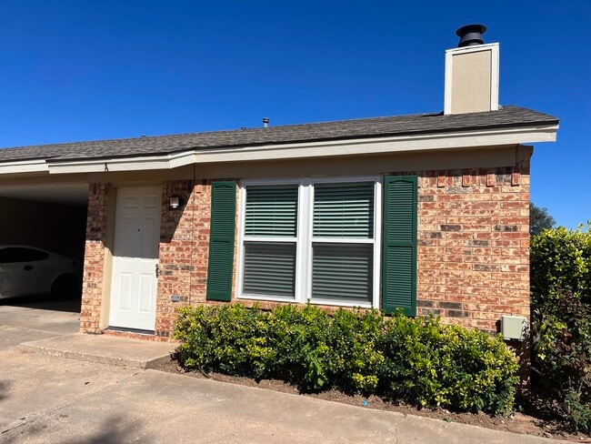 Building Photo - 5618 Brownfield Dr Rental