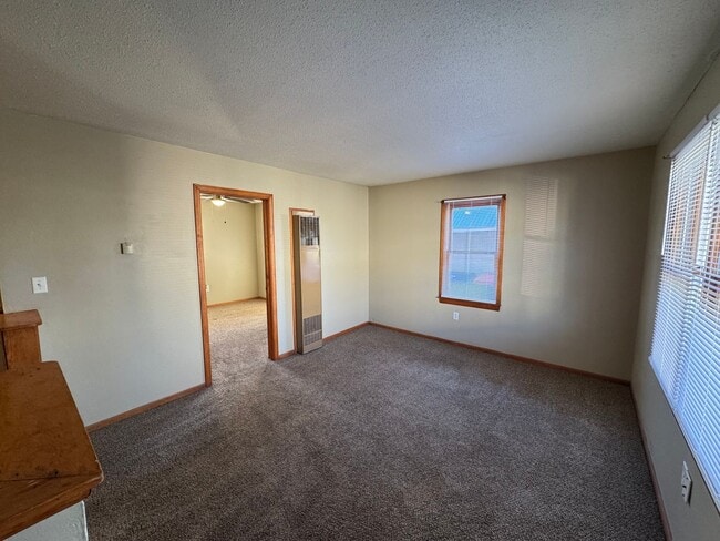 Photo - 315 Jefferson St Unidad B