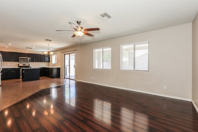 Photo - 1935 E Renegade Trail