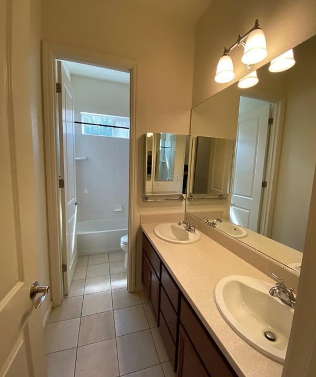 Photo - Executive Home for Rent – Northwest Bakersfield