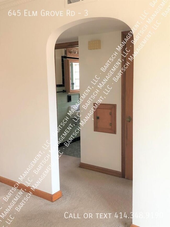 Photo - 645 Elm Grove Rd Unit 3