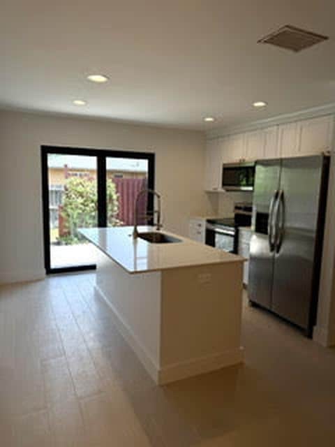 Building Photo - 9775 Alabama St Unit A