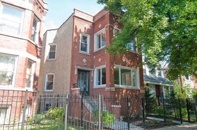Photo - 2447 N Lowell Ave Condo Unit 1