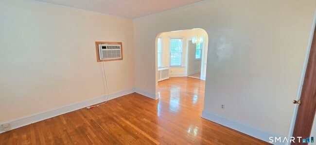 Photo - 23 Sharon St Unit 2