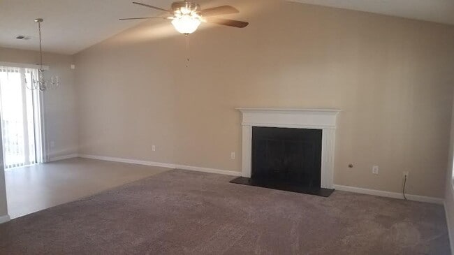 Photo - Marietta Split Foyer Home
