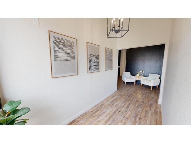 Photo - 542 Benson Ave SW Unit ensuite 116
