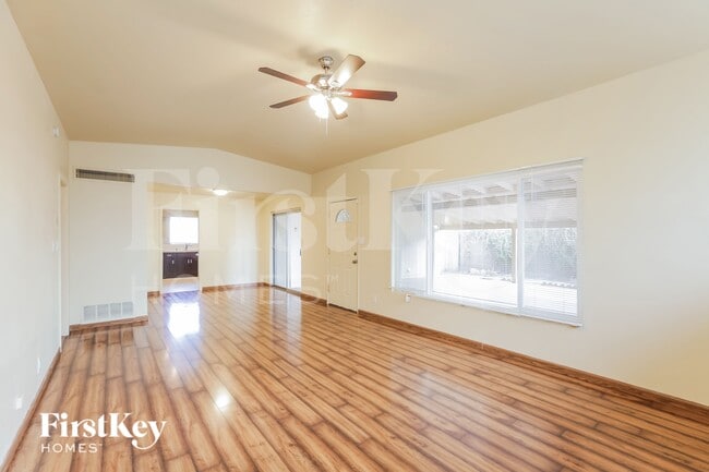 Photo - 4144 E Almeria Rd
