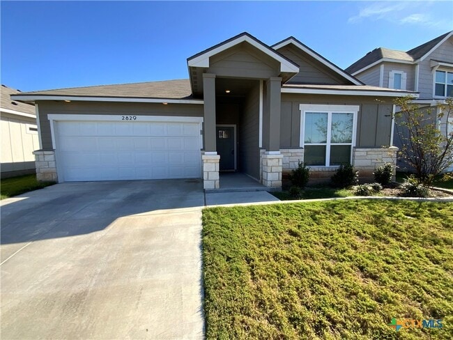 Building Photo - 2829 Valdez Dr