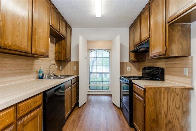 Photo - 2301 Kingsford Ct