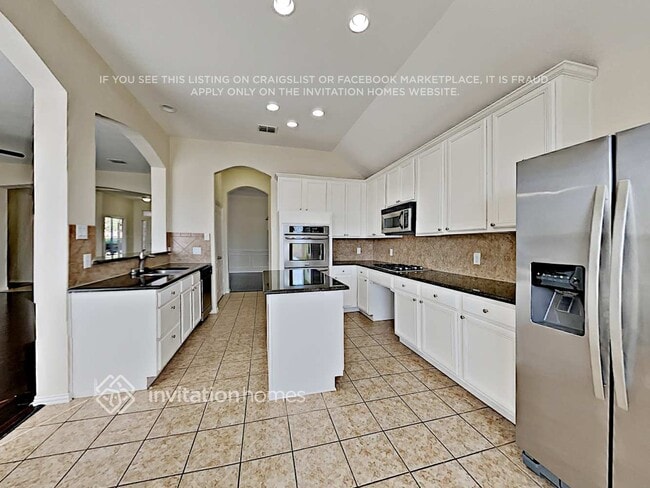 Photo - 3724 Queenswood Ct