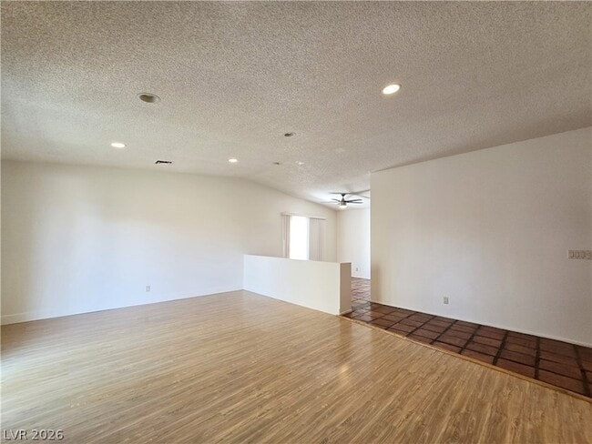 6346 Bullion Blvd