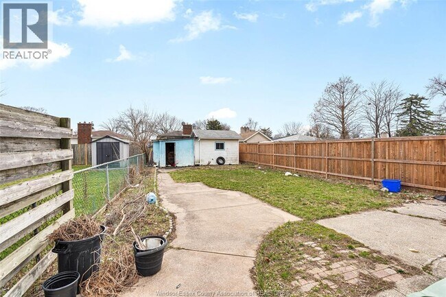 Photo - 10349 Shenandoah Cres