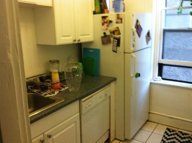 Photo - 7 Lothian Rd Unit 3