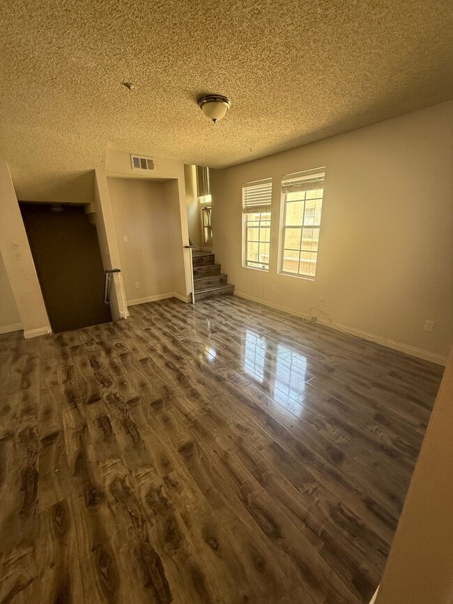 Photo - 2468 New Ave Unit B
