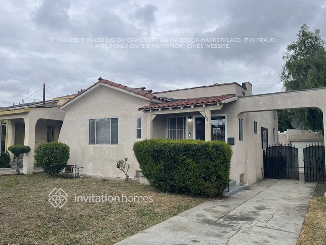 Photo - 641 W 106th St