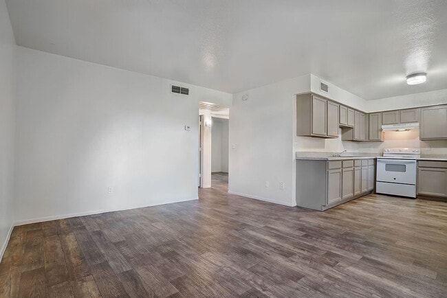 Windrose Villas Apartments