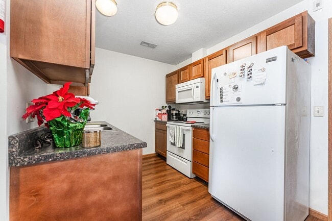 Photo - Alpine Apartments