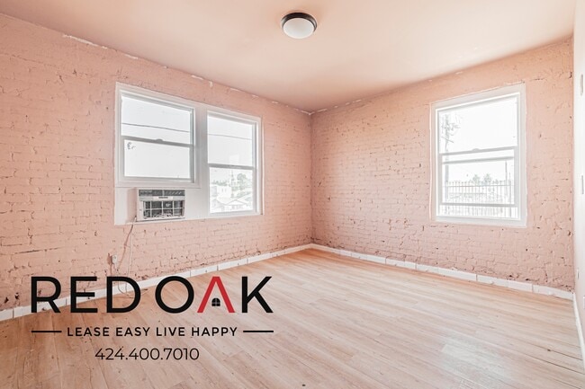 Building Photo - 2731 Beverly Blvd Unit 309