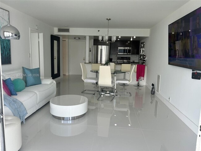 Photo - 7601 E Treasure Dr Unit 2012