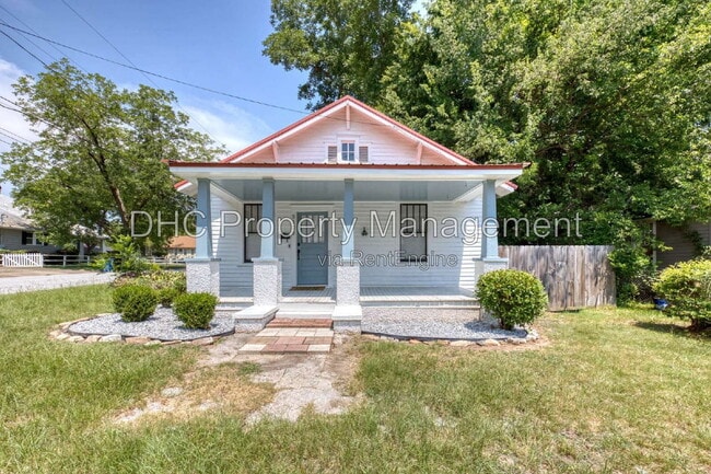 Building Photo - 3120 Pierpont Ave