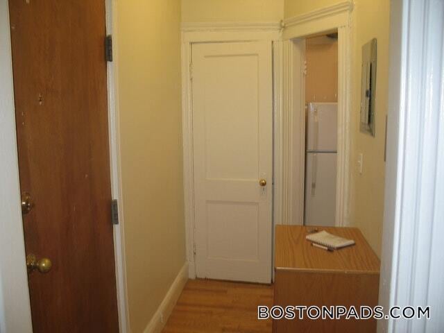 Photo - 109 St Stephen St Unit 3