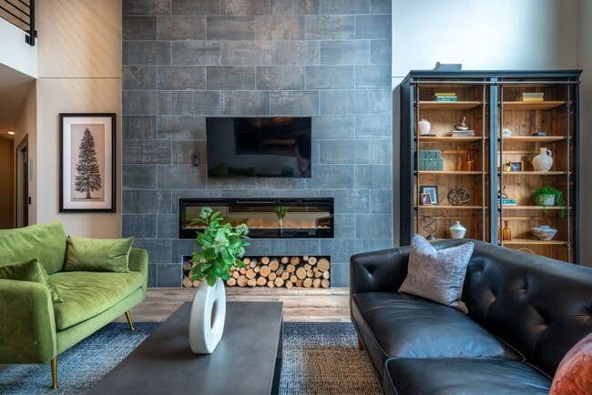 Northlake Lofts