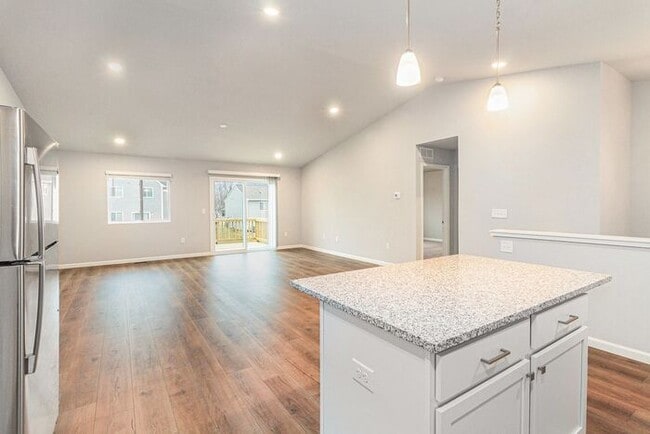 Photo - 4394 Pine Creek Dr