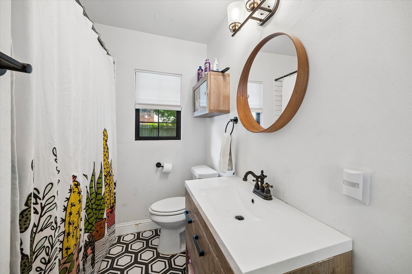 Photo - 8510 Western Dr