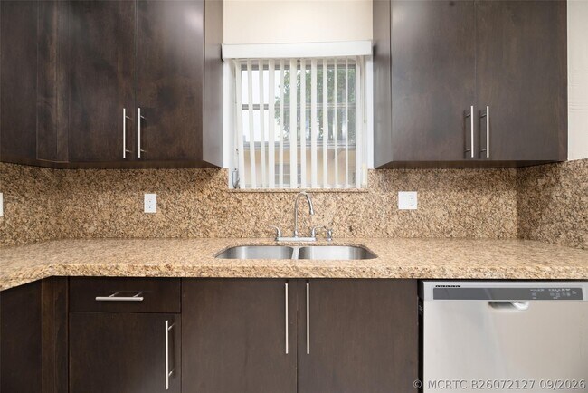 Photo - 3707 Polk St