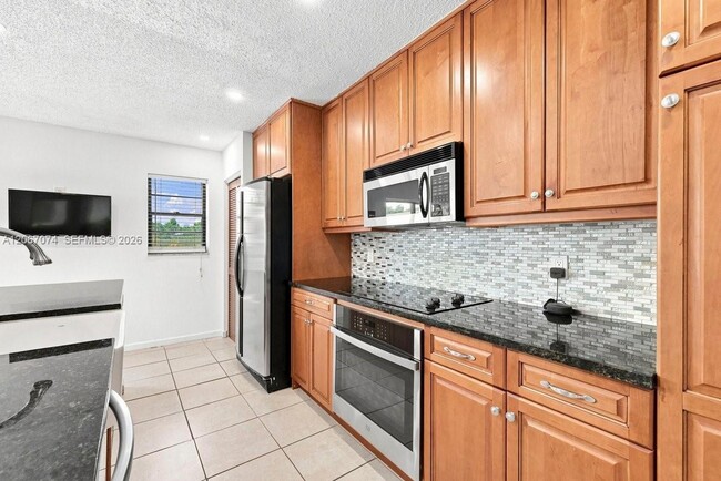 Photo - 206 SE 1st Cir