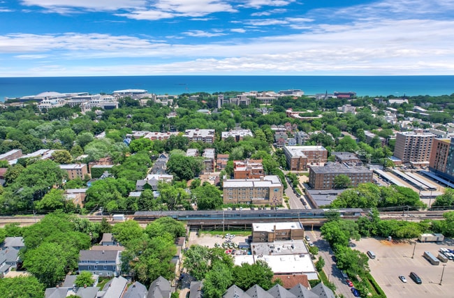 Photo - 919 Foster St Unidad House